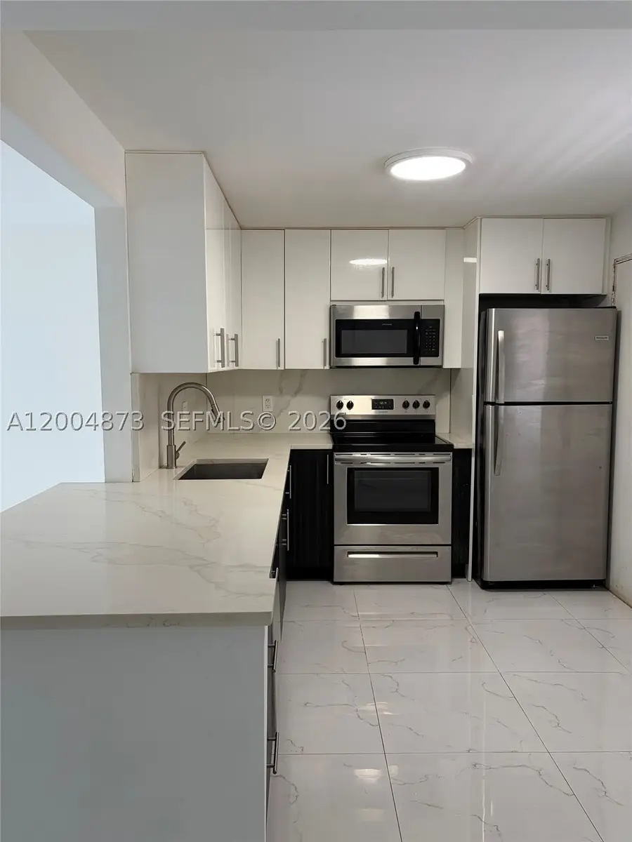 1401 NE 191st #D201, Miami, FL 33179 - #2