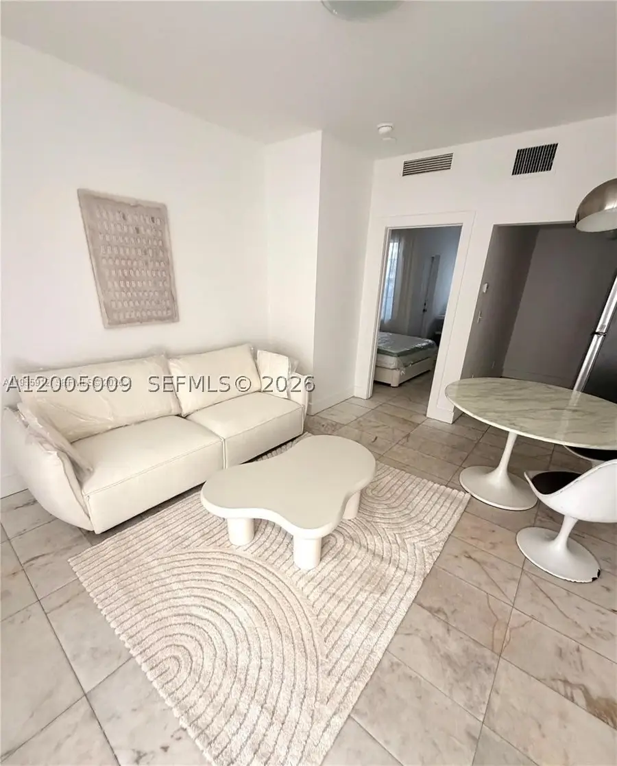 801 8th #104, Miami Beach, FL 33139 - #3