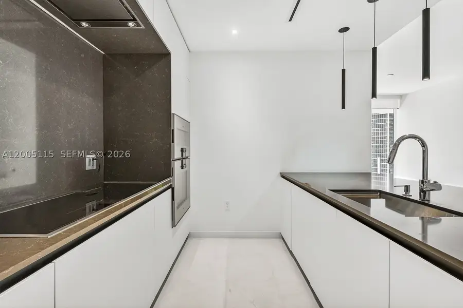 300 Biscayne Blvd #1002, Miami, FL 33131 - #3