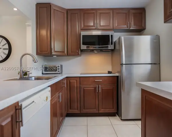 3506 NW 49th #511, Lauderdale Lakes, FL 33319