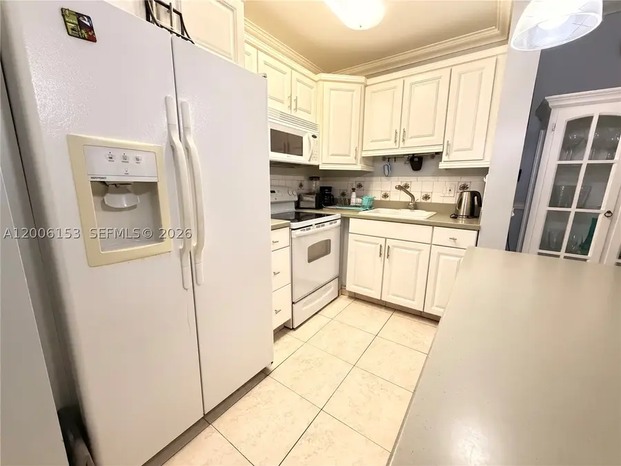 1520 Mckinley #210E, Hollywood, FL 33020 - #2