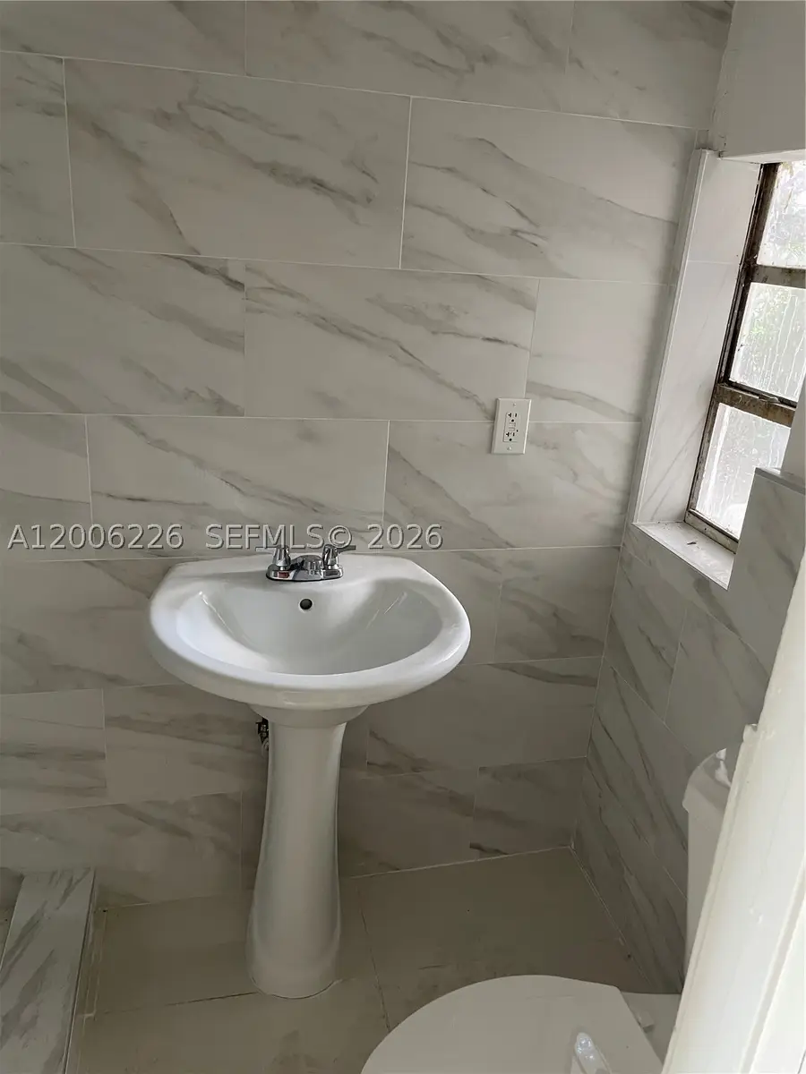 Address Withheld By Seller, Miami, FL 33147 - #3