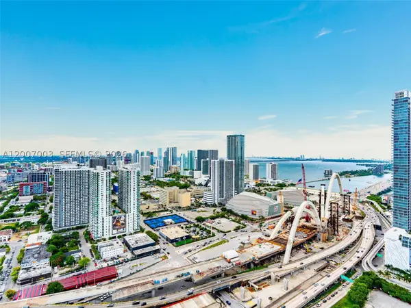 20 NE 11th #4202, Miami, FL 33132