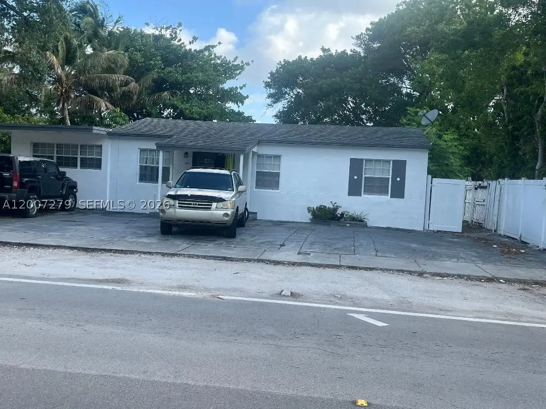 1341 NE 149th, Miami, FL 33161 - #1