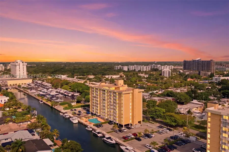 2000 NE 135th #PH, North Miami, FL 33181 - #2