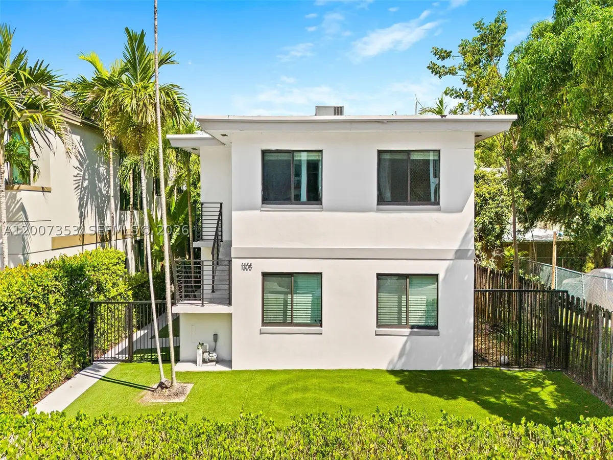 1305 SE 1st, Fort Lauderdale, FL 33301 - #1