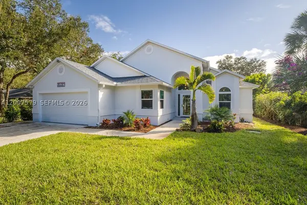 9330 Seagrape, Vero Beach, FL 32963