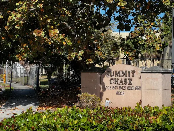 8411 NW 8th #105, Miami, FL 33126