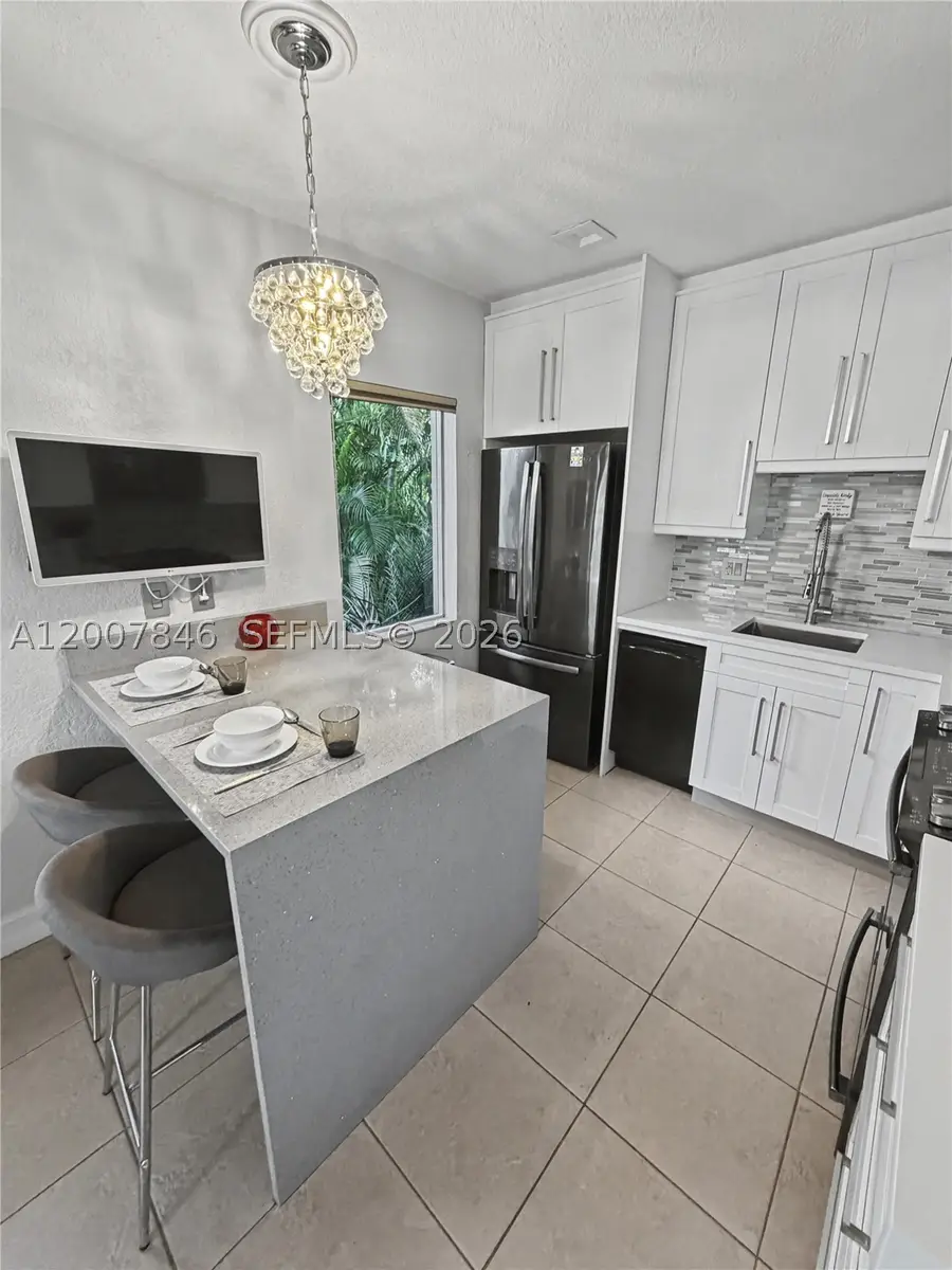 1423 Holly Heights #11, Fort Lauderdale, FL 33304 - #2