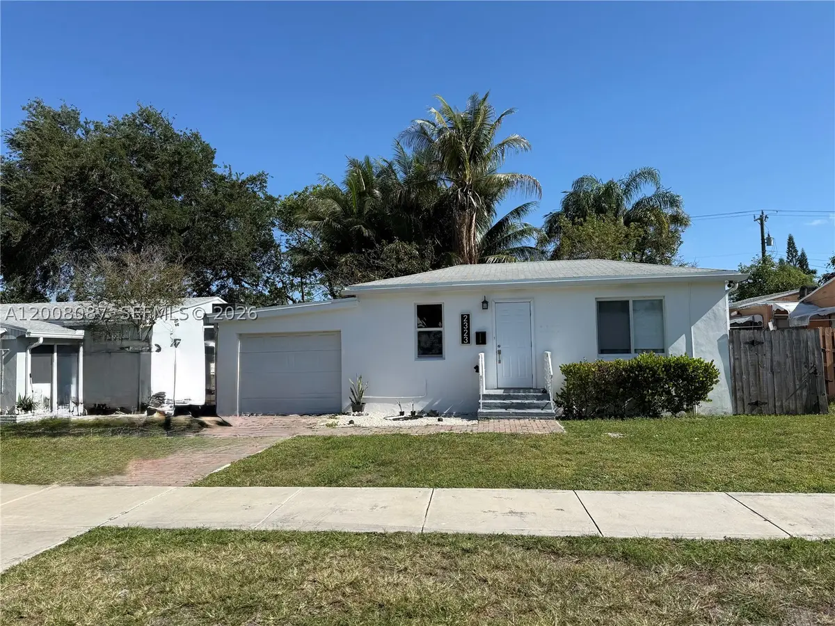 2323 Cleveland, Hollywood, FL 33020 - #1