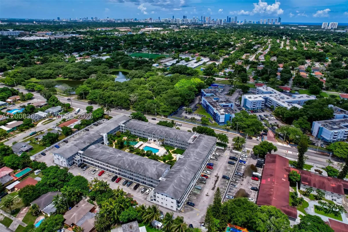 15610 NE 6th #23C, Miami, FL 33162 - #1