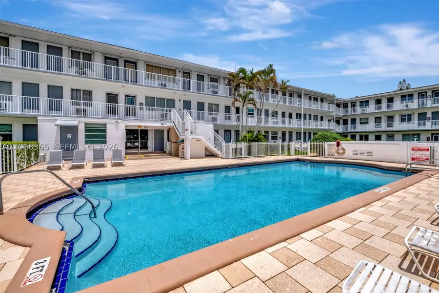 15610 NE 6th #23C, Miami, FL 33162 - #2