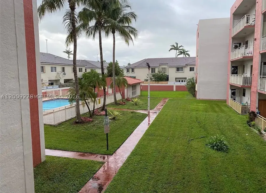 8425 NW 8th #306, Miami, FL 33126 - #2