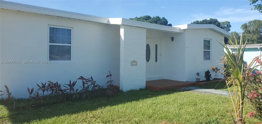 131 SE Serenata, Port Saint Lucie, FL 34983 - #3