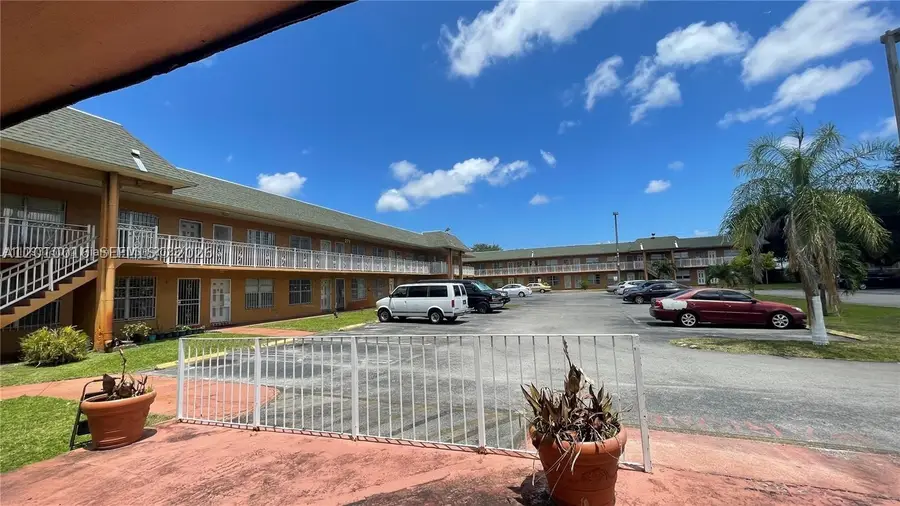 271 NW 177th #B-104, Miami Gardens, FL 33169 - #3
