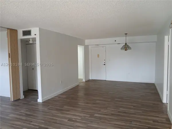 1300 Saint Charles #222, Pembroke Pines, FL 33026