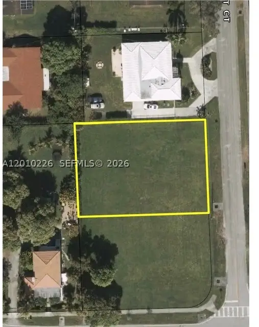 Address Withheld By Seller, Miami, FL 33167