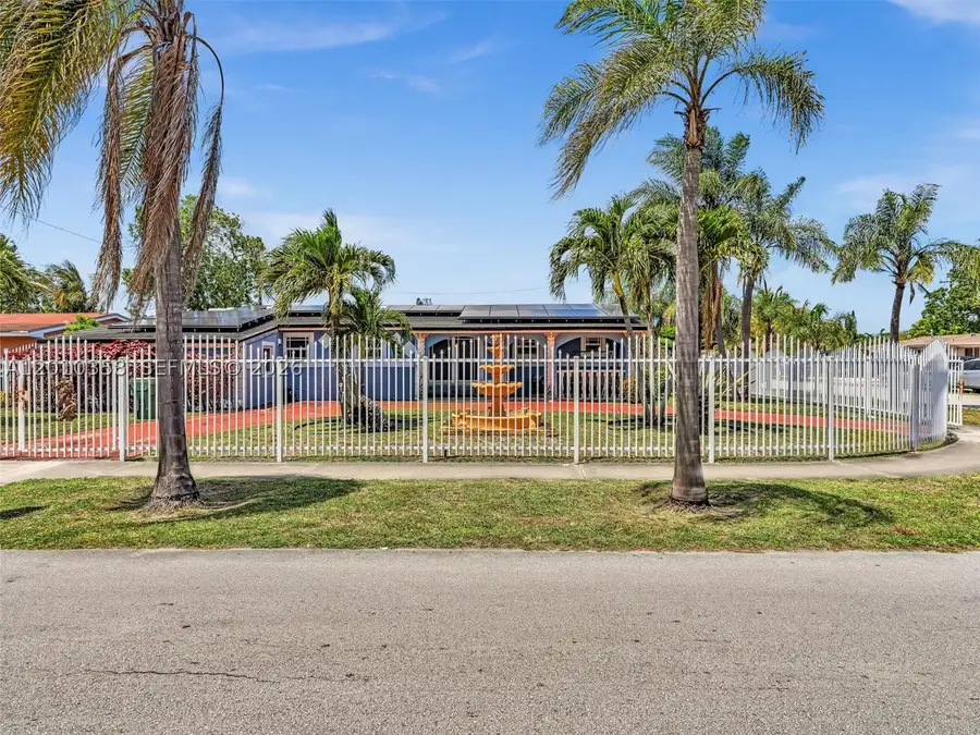 4301 NW 185th, Miami Gardens, FL 33055 - #3