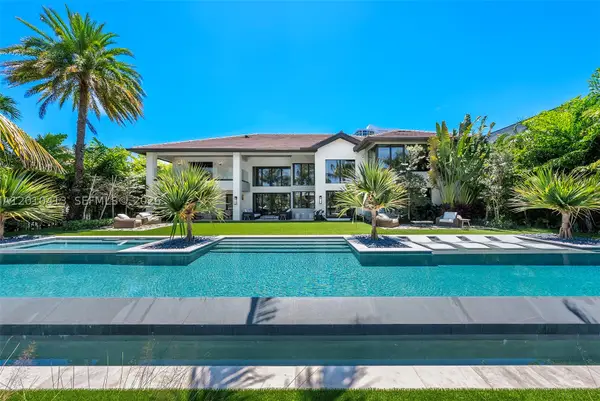 110 Holiday, Hallandale, FL 33009