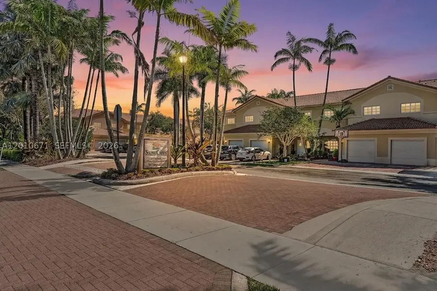 7659 N Stonecreek, Davie, FL 33024 - #2