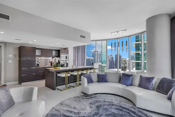 200 Biscayne Boulevard #4401, Miami, FL 33131