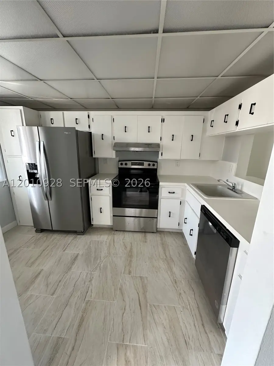 3571 Inverrary #202, Lauderhill, FL 33319 - #3