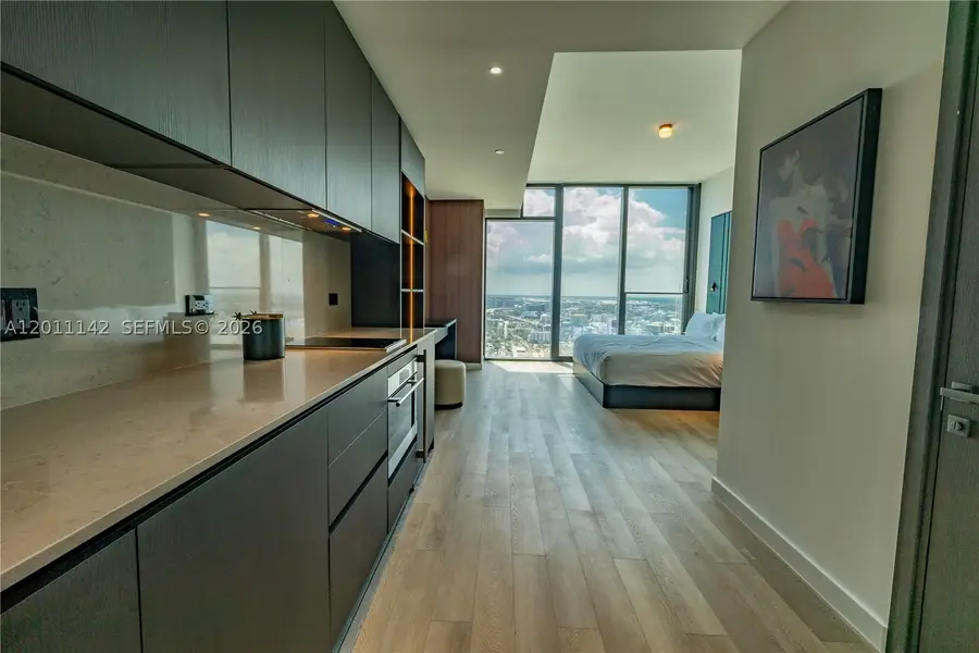 20 NE 11th #5306, Miami, FL 33132 - #3