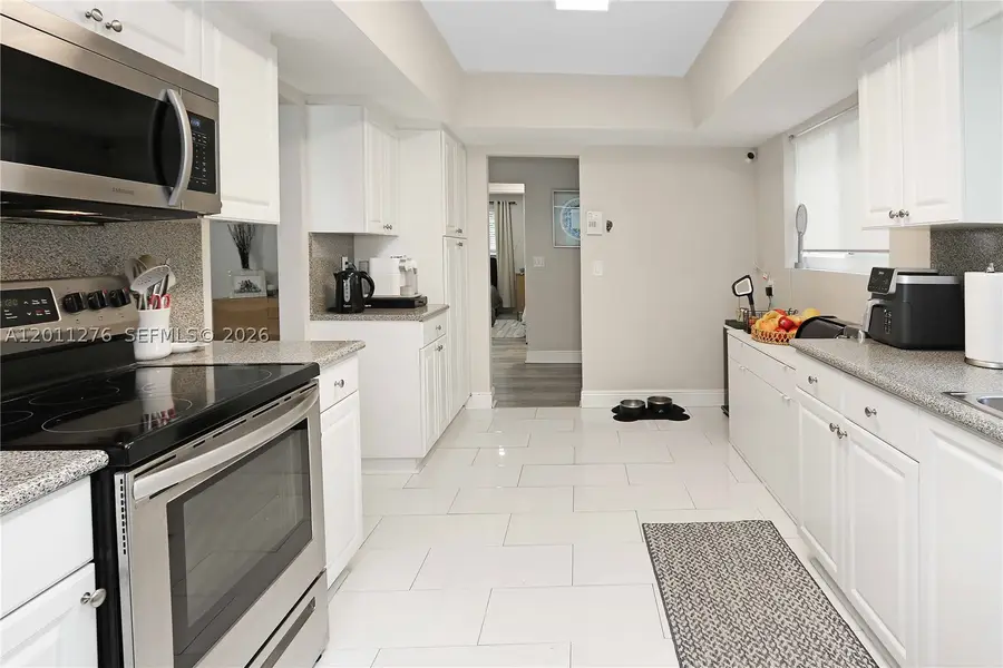 1333 Tyler, Hollywood, FL 33019 - #3