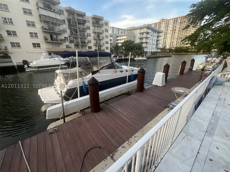 3915 NE 168th #3915, North Miami Beach, FL 33160 - #3