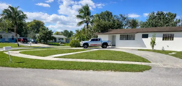 15761 SW 303rd, Homestead, FL 33033