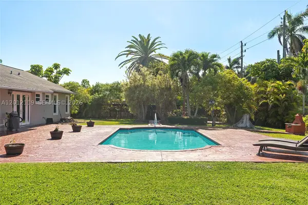 8895 SW 184th, Cutler Bay, FL 33157