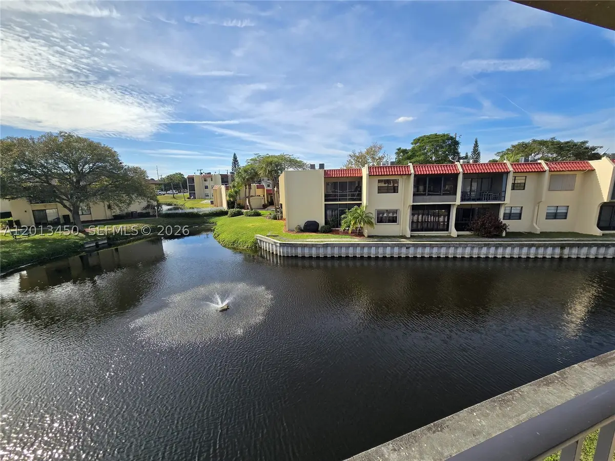 2050 Oleander #9-206, Fort Pierce, FL 34950 - #1