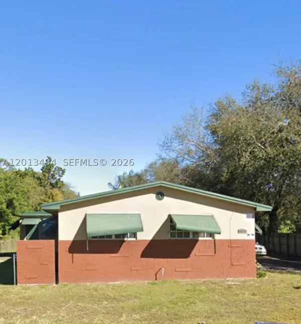 5631 SW 27th, West Park, FL 33023