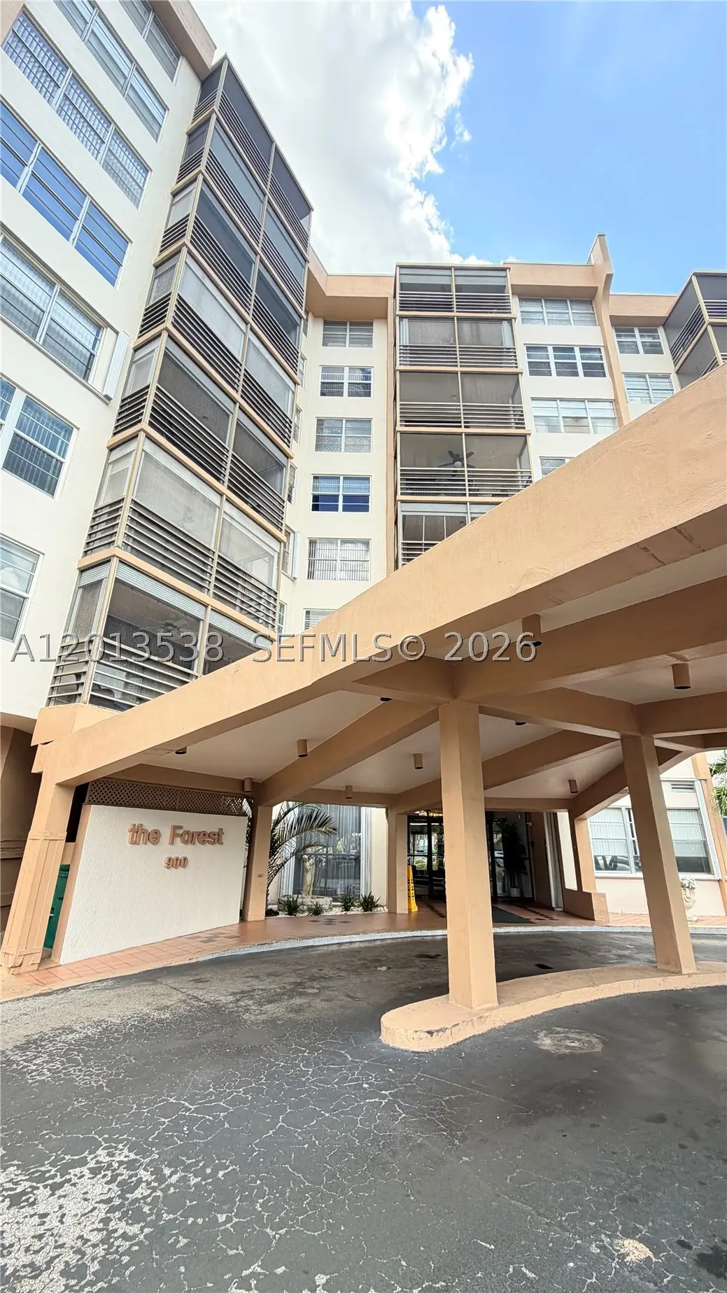 900 Saint Charles #520, Pembroke Pines, FL 33026 - #1