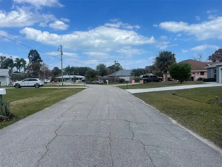 1571 Mariana, Port Saint Lucie, FL 34952 - #2