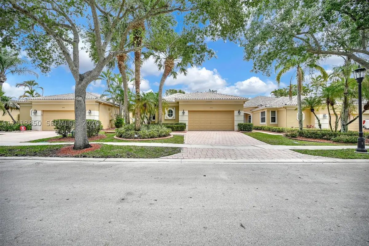 2468 Bay Isle, Weston, FL 33327 - #1