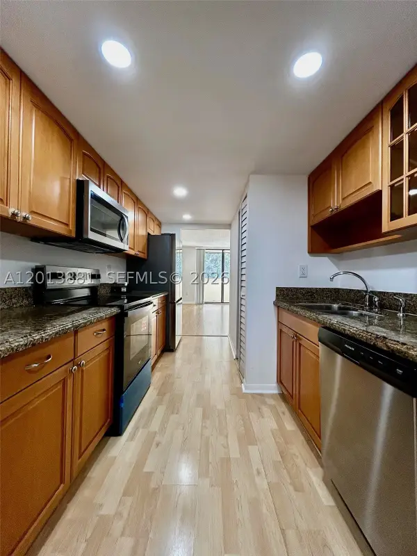 7451 NW 16th #304, Plantation, FL 33313