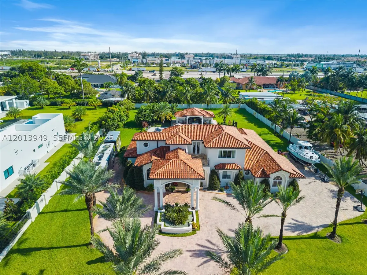 9861 NW 135th, Hialeah Gardens, FL 33018 - #1