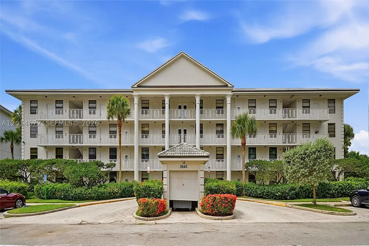 3640 Whitehall #406, West Palm Beach, FL 33401 - #1