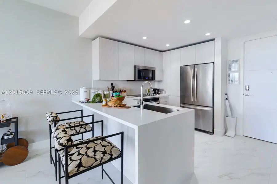 2000 Metropica #1207, Sunrise, FL 33323 - #2
