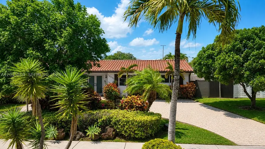 10435 SW 92nd, Miami, FL 33176 - #2