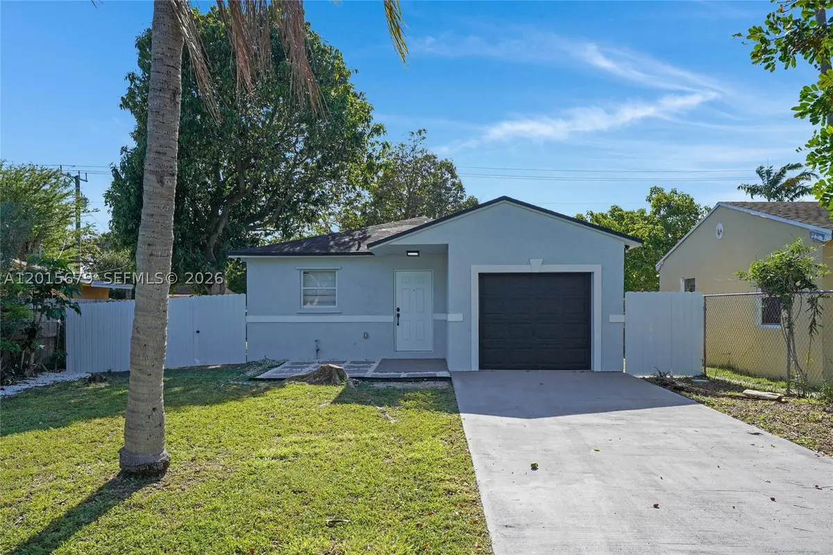 1529 NW 1st, Fort Lauderdale, FL 33311 - #1
