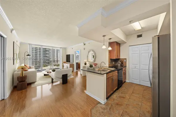 2000 N Bayshore #1005, Miami, FL 33137