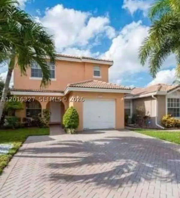 9204 NW 54th, Sunrise, FL 33351