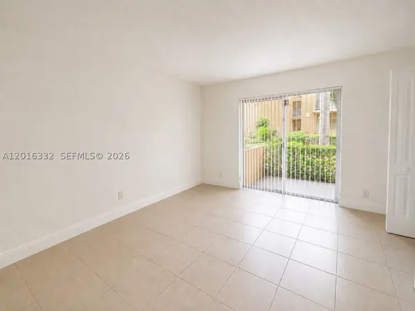 17911 NW 68th #M201, Hialeah, FL 33015