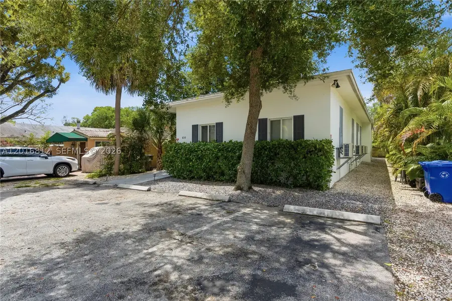 830 SE 14th, Fort Lauderdale, FL 33316 - #2