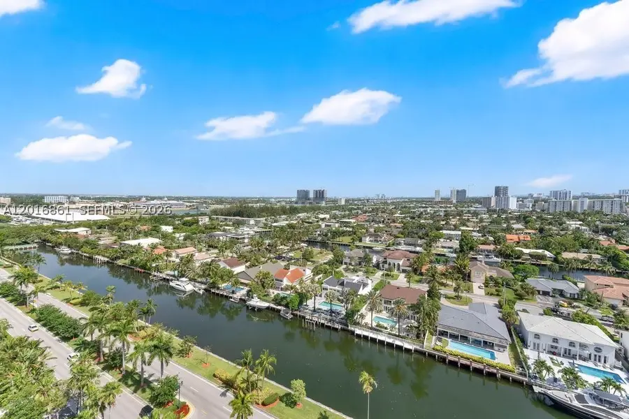 3600 Yacht Club #1801, Aventura, FL 33180 - #2