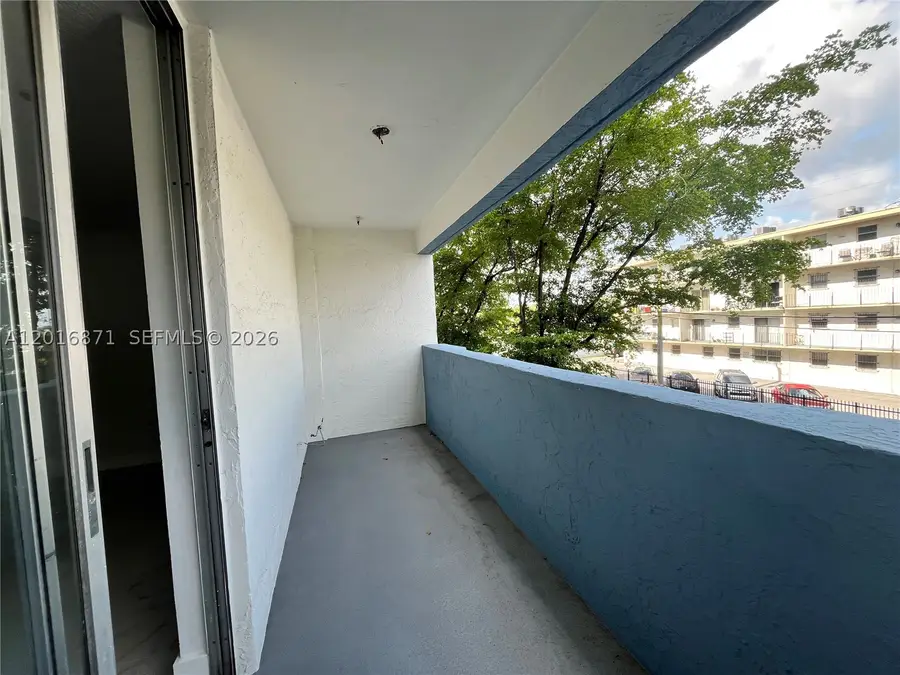 5050 NW 7th #220, Miami, FL 33126 - #2