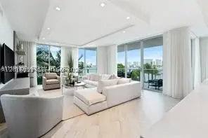 17111 Biscayne #209, North Miami Beach, FL 33160