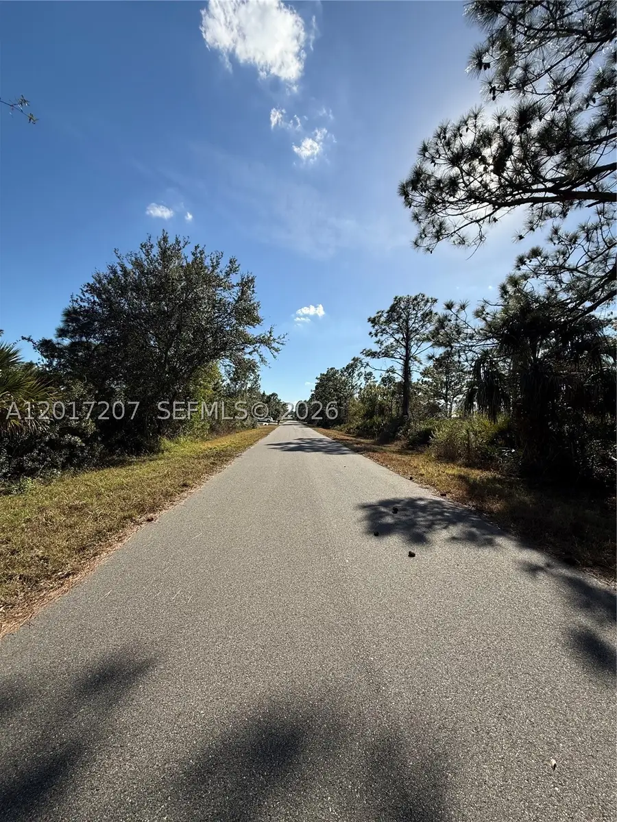 128 Sunflower, Lake Placid, FL 33852 - #2